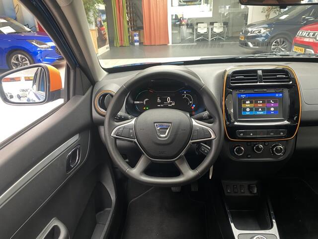 Dacia Spring Comfort Plus (Orange Pack) [ ¤329 PRIVATE LEASE I SNELLADER I CR