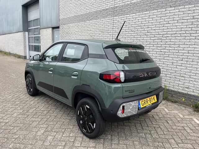 Dacia Spring Extreme 65 26.8 kWh | demo | camera achter | 26.8 kWh batterij | 16 % bijtelling over 30K > 60 mnd af nieuw |