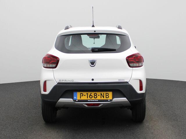 Dacia Spring Comfort 27 kWh | Airco | Bluetooth | Cruise Control | DAB | Elektrisch Verstelbare Buitenspiegels | LED Dagrijverlichting | Lichtmetalen Velgen 14" |