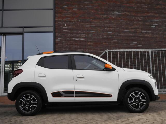 Dacia Spring Expression 27 kWh | Achteruitrijcamera | Parkeersensoren achter | Lichtmetalen velgen | Airco | Navigatiesysteem | Bluethooth | Elektrisch bedienbare ramen