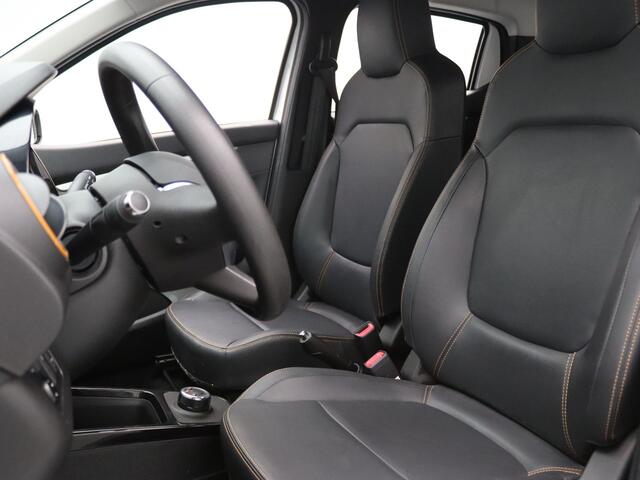 Dacia Spring Comfort Plus 27 kWh Airco | Camera | Navi | Parkeersens. achter