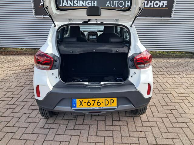 Dacia Spring Expression 27 kWh Automaat 100% Elektrisch 14.254 km!!! | Airco | Camera | Navigatie | 1e Eigenaar | Ndl auto | Als nieuw!! | RIJKLAARPRIJS INCL 12 MAANDEN GARANTIE EN BEURT