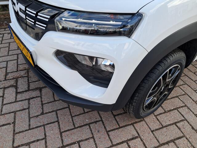 Dacia Spring Expression 27 kWh Automaat 100% Elektrisch 14.254 km!!! | Airco | Camera | Navigatie | 1e Eigenaar | Ndl auto | Als nieuw!! | RIJKLAARPRIJS INCL 12 MAANDEN GARANTIE EN BEURT