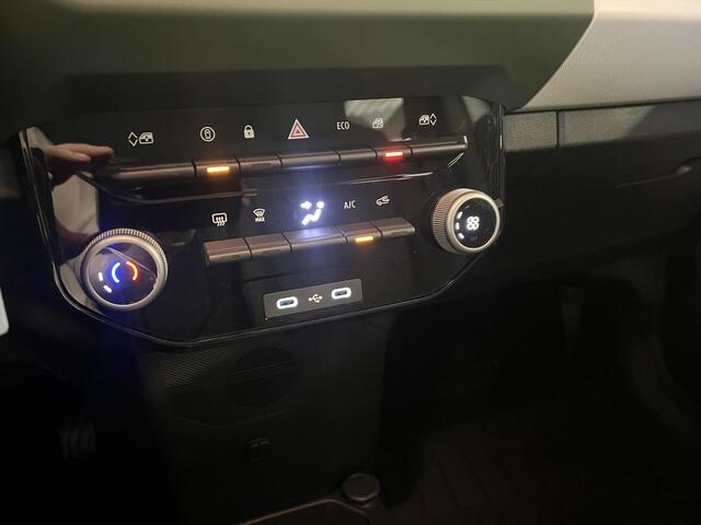 Dacia Spring Extreme 100 24.3 kWh .