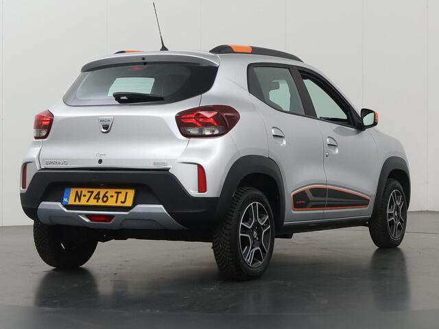 Dacia Spring Comfort Plus 27 kWh | Navigatie | Parkeercamera | Carplay | Cruise Control |