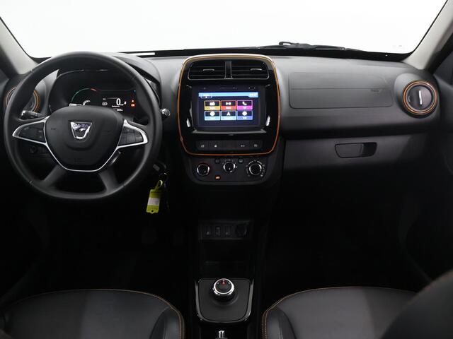 Dacia Spring Comfort Plus 27 kWh | Navigatie | Parkeercamera | Carplay | Cruise Control |