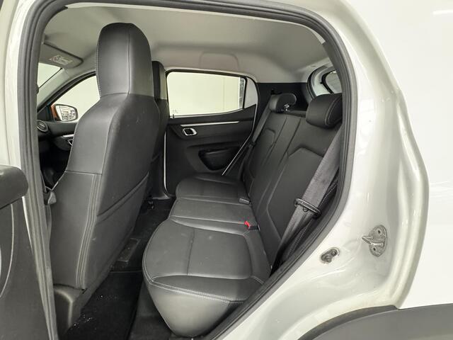 Dacia Spring Expression 27 kWh | SOH 95% | Achteruitrijcamera | Navigatie | Apple CarPlay / Android Auto | DAB+ |