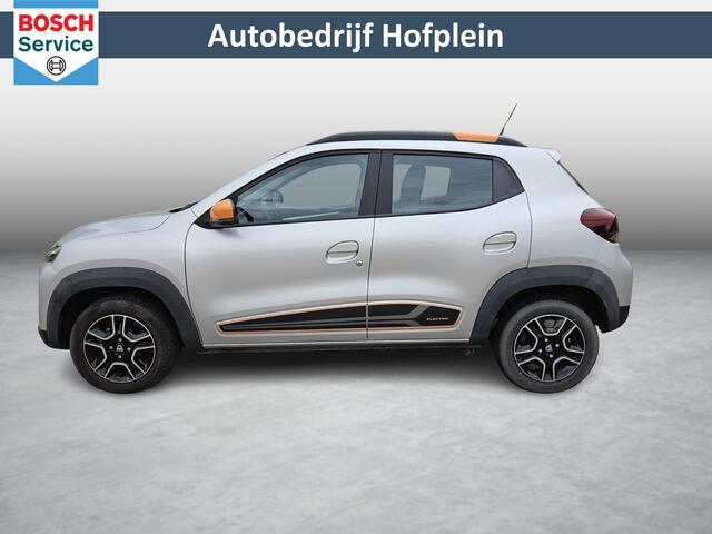 Dacia Spring Comfort Plus (Orange Pack) 27 kWh 1e Eigenaar | Elektrisch | Airco | LM-Velgen | Dakrail | El ramen V+A | Camera | Centrale vergrendeling | 13.091 KM!!