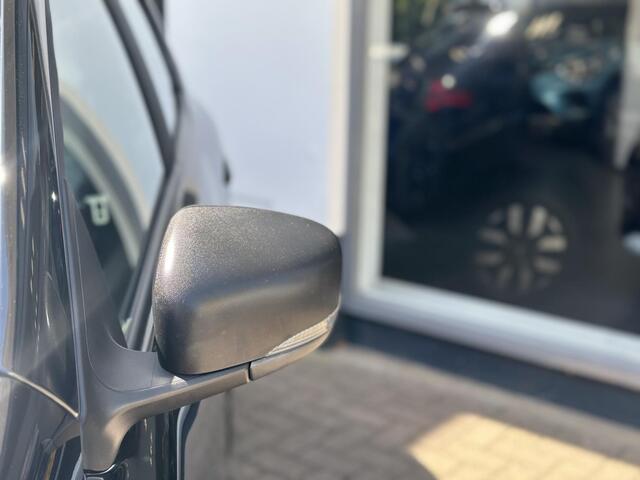Dacia Spring Expression 65 26.8 kWh | DC lader met een maximaal vermogen van 30 kW | Nederlandse auto | Parkeersensoren achter | Lage kilometerstand | SoH waarde 98,6% |