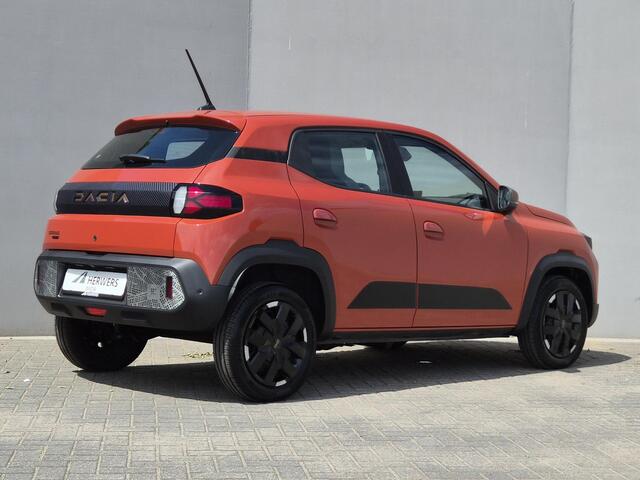 Dacia Spring Extreme 65 26.8 kWh / SOH 94% / Fabrieksgarantie tot 09-2026<100.000 km / Dealer Onderhouden / Achteruitrijcamera / Apple Carplay & Android Auto / Parkeersensoren voor en achter / Cruise Control /
