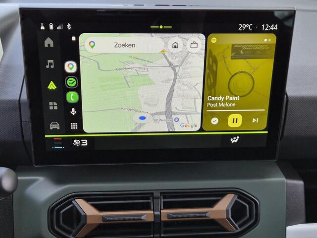 Dacia Spring Extreme 65 26.8 kWh / SOH 94% / Fabrieksgarantie tot 09-2026<100.000 km / Dealer Onderhouden / Achteruitrijcamera / Apple Carplay & Android Auto / Parkeersensoren voor en achter / Cruise Control /