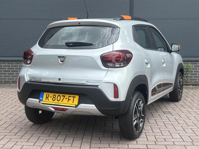 Dacia Spring Comfort Plus 27 kWh / 1e Eigenaar / Dealer Onderhouden / NL Auto / 92% SOH /Navigatie / Airco / Achteruitrijcamera /