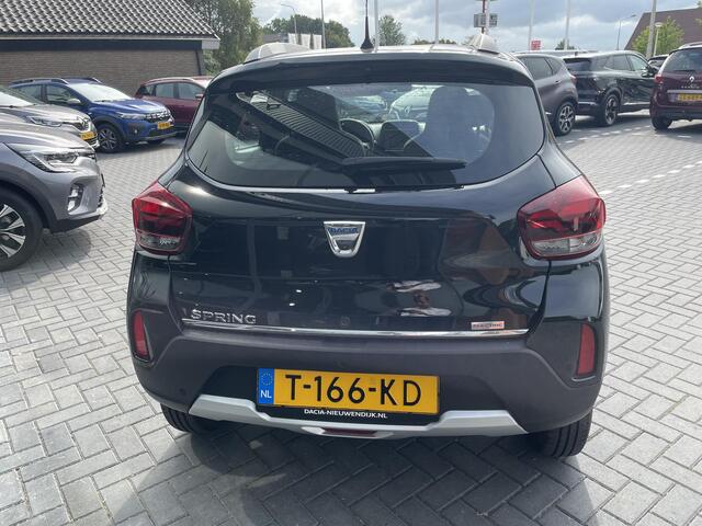 Dacia Spring Comfort Plus (Orange Pack) 27 kWh | CAMERA | SOH 92% | SENSOREN | AIRCO | CRUISE