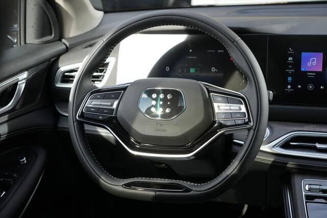 Dfsk E5 1.5 PHEV 288pk Panoramadak/CarAuto/360camera 7p