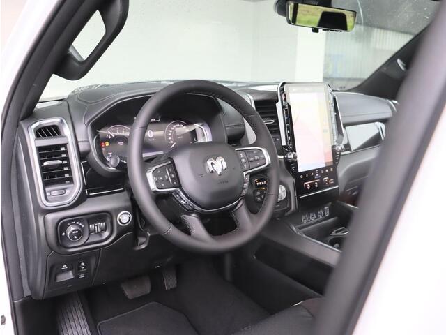 Dodge 1500 Ram 3.0 L6 4x4 Crew Cab Laramie | 2025 Model | Luchtvering | nieuwe schermen | LPG |
