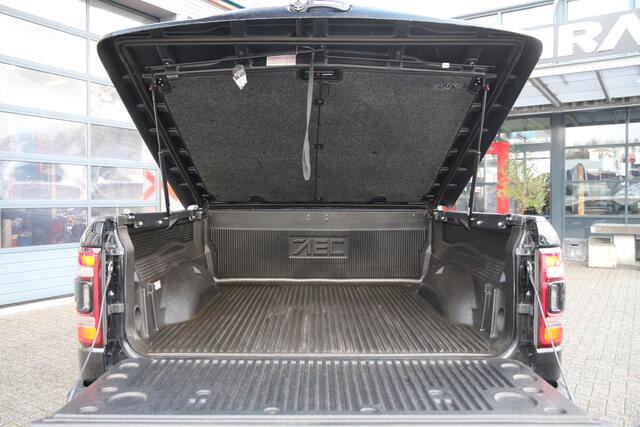 Dodge 1500 Ram 5.7 HEMI V8 | Laramie | Panorama | LPG | 3.5t trekgewicht | Navi | Clima..