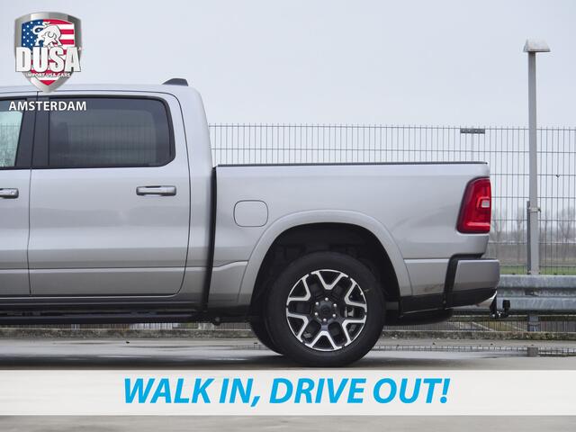 Dodge 1500 RAM | Laramie | Sport | Crew Cab | 4X4 | 2025 | Panorama | 12-inch Touchscreen | Sport Package Meerprijs extra opties / Accessoires zoals Deksel, Backflip, Fenders, wraps, Stripings etc