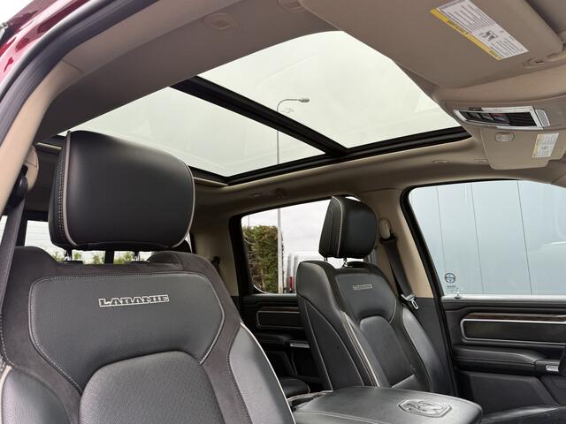 Dodge 1500 Ram 5.7 V8 LARAMIE / 1e EIG. / LPG / TREKHAAK 3.5T / ADAPTIVE CRUISE / CAMERA / PANO