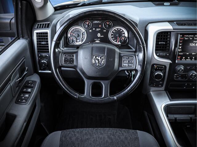 Dodge 1500 Ram SLT Classic | Nieuw geleverd en onderhouden | 5.7L V8 4x4 Crew Cab