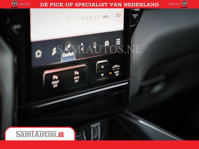 Dodge 1500 RAM Night Premium | Full Option | De Meest Luxe Pick-Up in zijn Klasse | Comfortabele Dubbele Cabine met Royale 5 Zitplaatsen | BPM vrij | Nu Leverbaar uit Voorraad | Voorraad Nr 2215 - 4984