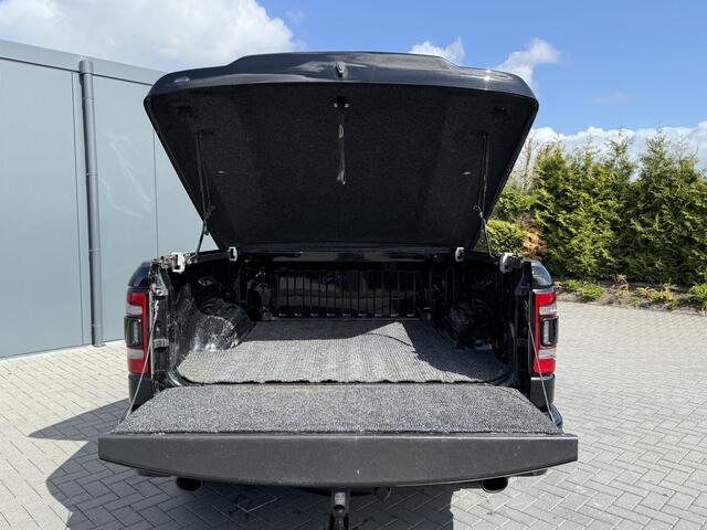 Dodge 1500 Ram 5.7 V8 4x4 BIG HORN / CREW CAB / LPG-G3 / NL AUTO / PANO / CAMERA / 3.5T TREKHAAK / GORILLA EXHAUST