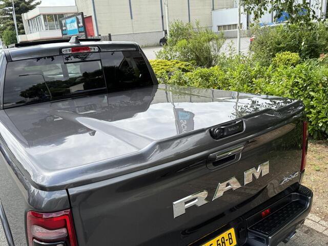 Dodge 1500 Ram 5.7 V8 4x4 401PK LPG LimitedoPano