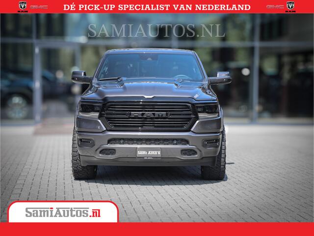 Dodge 1500 Ram Laramie Night 5,7 V8 402PK | Krachtige Hemi | Zeer Rijk Uitgevoerd | Comfortabele Dubbele Cabine met Royale 5 Zitplaatsen | BPM vrij | Nu Leverbaar uit Voorraad | Voorraad Nr 2371 - 2297