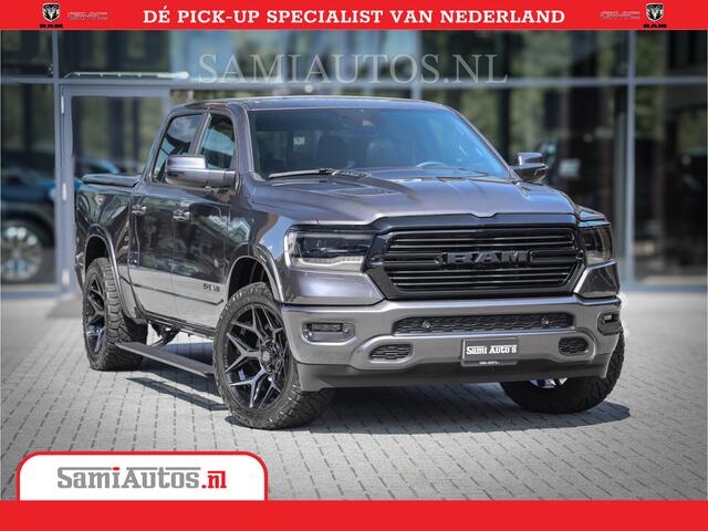 Dodge 1500 Ram Laramie Night 5,7 V8 402PK | Krachtige Hemi | Zeer Rijk Uitgevoerd | Comfortabele Dubbele Cabine met Royale 5 Zitplaatsen | BPM vrij | Nu Leverbaar uit Voorraad | Voorraad Nr 2371 - 2297