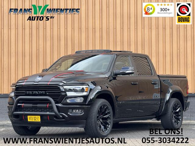 Dodge 1500 Ram 5.7 V8 4x4 Crew Cab Laramie | Panoramadak | Apple Carplay | Android Auto | Side Step | 22" Lichtmetaal | Harman & Kardon | Trekhaak 3500 KG | Bullbar | Stoelverwarming / Ventilatie |