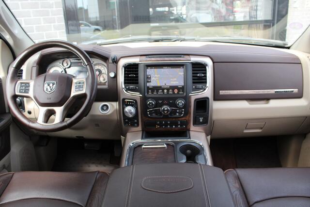 Dodge 1500 Ram 5.7 V8 4x4 Crew Cab 5'7 Longhorn / Carplay / Camera / N.A.P.