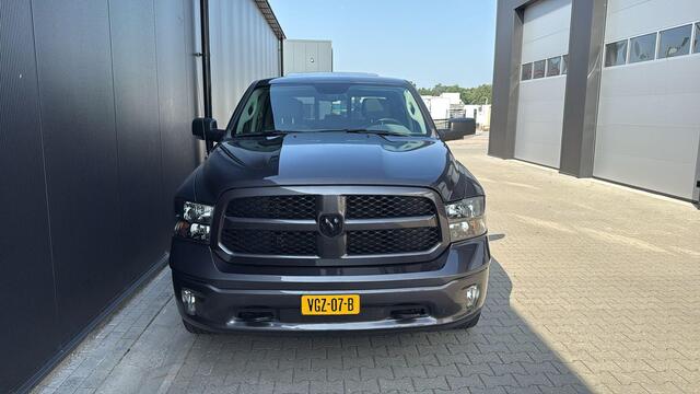 Dodge 1500 Ram 5.7 V8 4x4 Crew Cab Big Horn 1e Eigenaar LPG