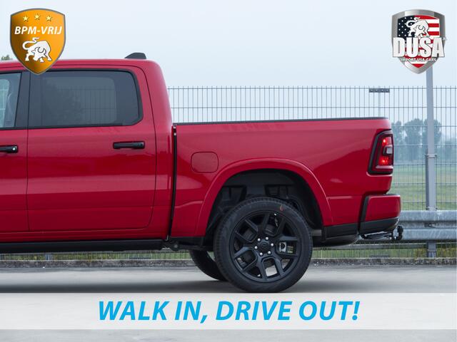 Dodge 1500 RAM | Laramie | Premium Night | 3.0L I6 Hurricane | Crew Cab | 4X4 | Panorama | LPG | 14,4-inch Touchscreen | Passenger Display | INCL BPM-VOORDEEL Getoonde accessoires zijn verkrijgbaar tegen meerprijs