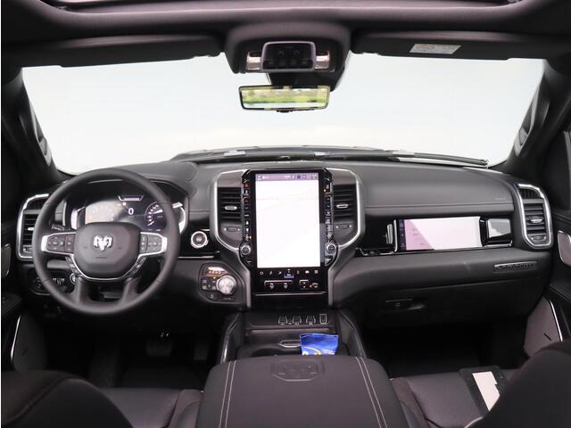 Dodge 1500 Ram 3.0 Hurricane 430PK Crew Cab Laramie Night Premium | LPG | BPM vrij | 2025 Model | Luchtvering | nieuwe schermen |