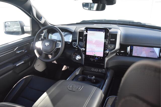 Dodge 1500 RAM 3.0L SST SO Laramie Black