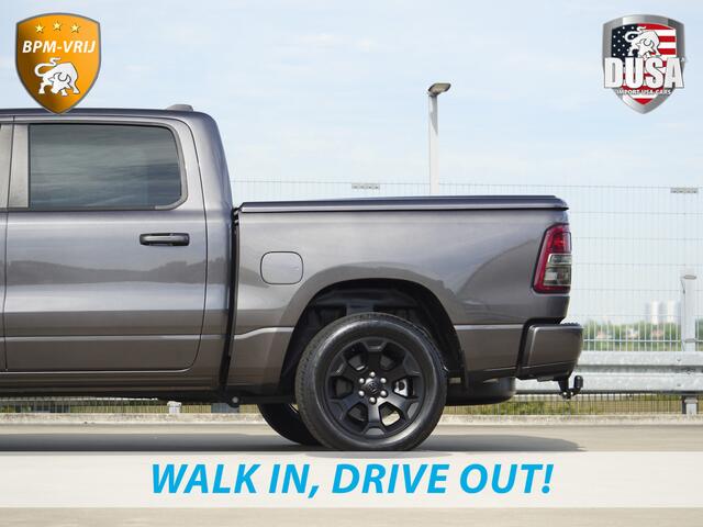 Dodge 1500 Ram | | Big Horn | Night | Final V8 Edition | 4x4 | Crew Cab | Panorama dak | Night edition | INCL BPM-VOORDEEL Getoonde accessoires zijn verkrijgbaar tegen meerprijs