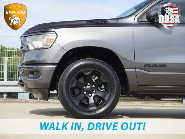 Dodge 1500 Ram | | Big Horn | Night | Final V8 Edition | 4x4 | Crew Cab | Panorama dak | Night edition | INCL BPM-VOORDEEL Getoonde accessoires zijn verkrijgbaar tegen meerprijs