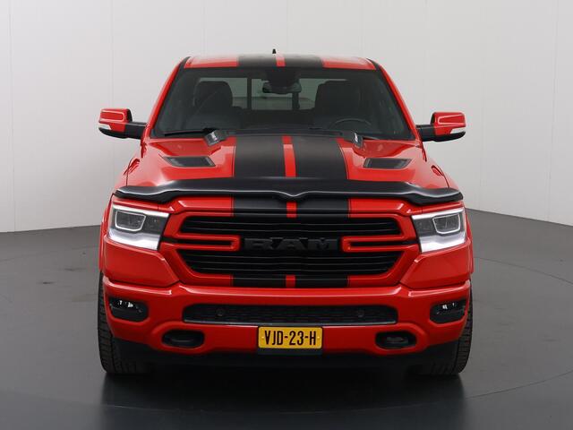Dodge 1500 Ram 5.7 V8 4x4 CREW CAB | LARAMIE | PRINS LPG | 3500 KG TREKHAAK | BED COVER | NAVIGATIE | CAMERA | STOELVERWARMING | STOELVENTILATIE | STUURWIELVERWARMING | SPORT | CRUISE CONTROL | UITLAAT KLEPPEN SYSTEEM