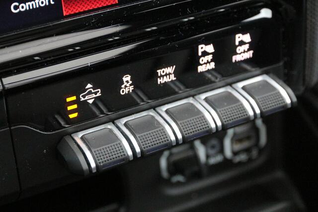 Dodge 1500 Ram 5.7 HEMI V8 400PK | Limited | Luchtvering | Headup | 3.5t trekgewicht | Vol!!