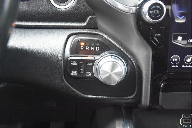 Dodge 1500 Ram 5.7 V8 4x4 Crew Cab Laramie