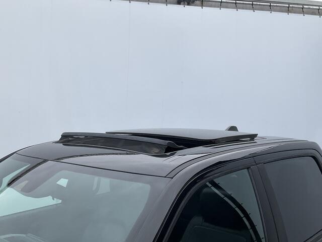 Dodge 1500 Ram 5.7 V8 4x4 Crew Cab REBEL Pano HUD HK Full-Screen Leer 360Cam BOMVOL!