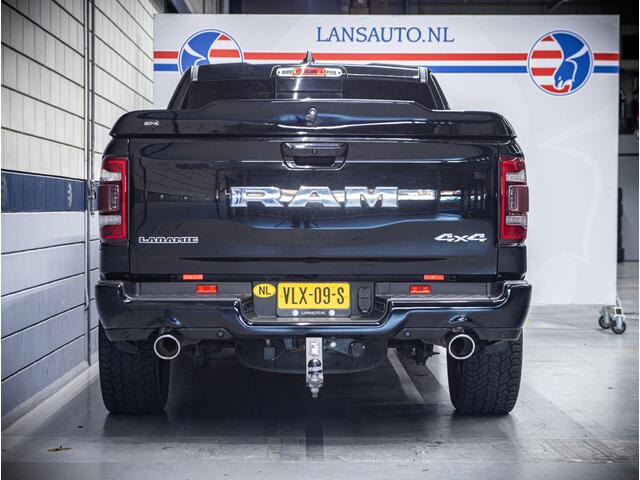 Dodge 1500 Ram 5.7 HEMI V8 | 4x4 Crew Cab Laramie Sport