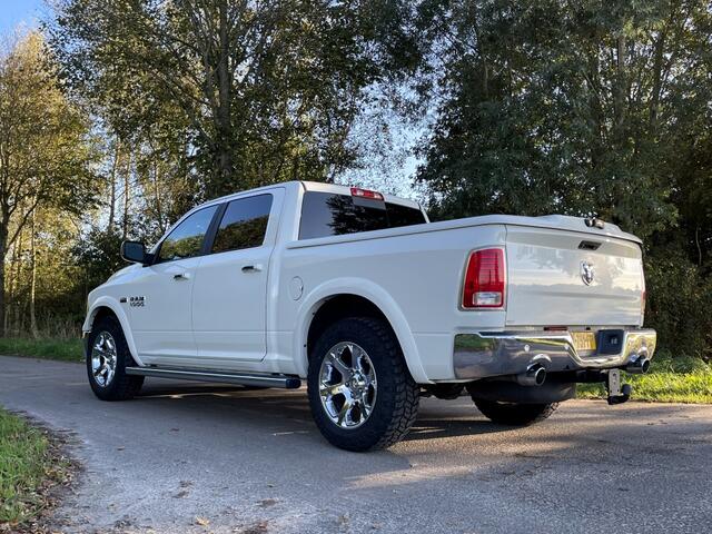 Dodge 1500 Ram LARAMIE 5.7 HEMI V8 CREW 4X4 LPG