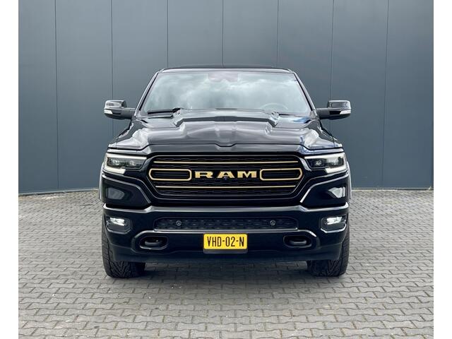 Dodge 1500 RAM LIMITED NIGHT 5.7 V8 4x4 PANO LUCHTVERING