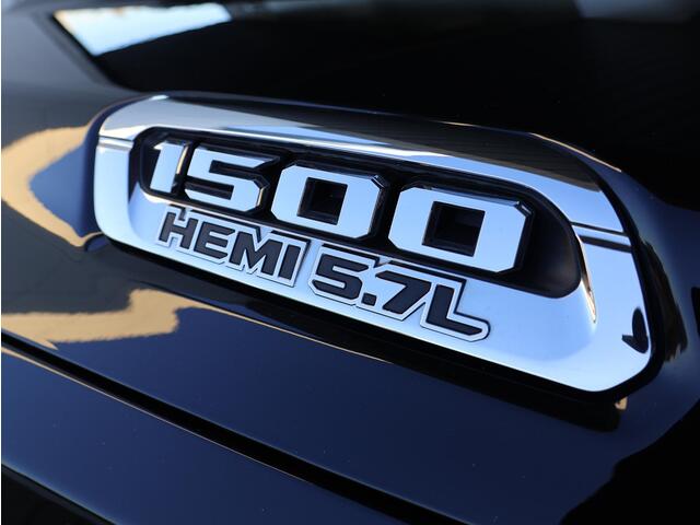 Dodge 1500 Ram 5.7 V8 4x4 Crew Cab Limited | LPG | 360 camera | Pano-dak