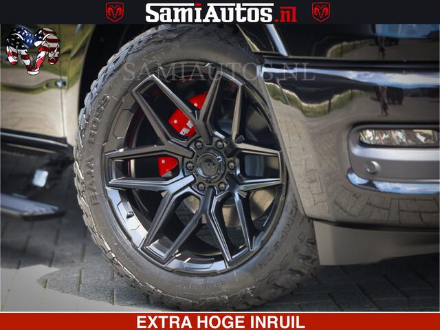 Dodge 1500 Ram Limited Night High Output 540HP 706Nm | Massage + Full Option | De Meest Luxe en Volle Pick-Up in zijn Klasse | Comfortabele Dubbele Cabine met Royale 5 Zitplaatsen | BPM vrij | Nu Leverbaar uit Voorraad | Voorraad Nr 2320 - 5138