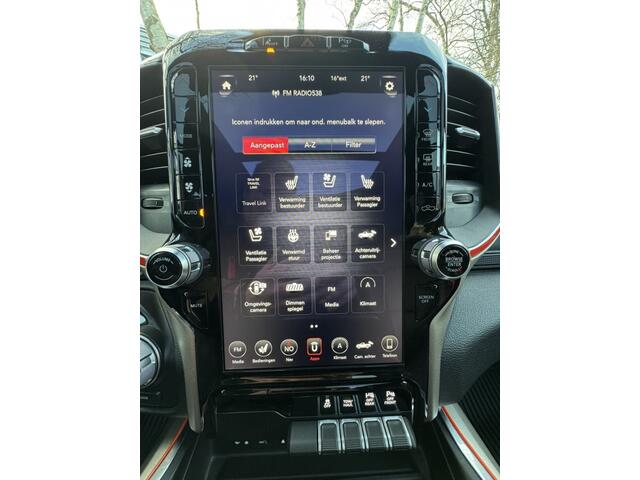 Dodge 1500 Ram 4X4 SPORT BLACK EDITION 5.7 V8 LPG