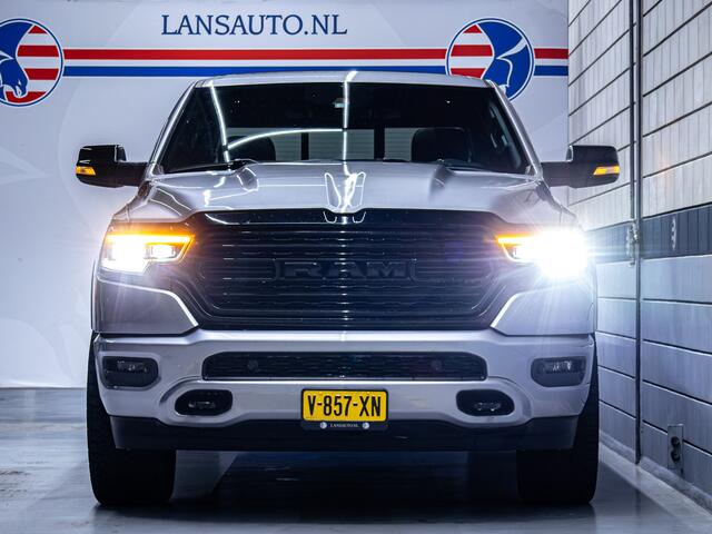 Dodge 1500 Ram Limited Black Edition | 5.7L HEMI V8 4x4 Crew Cab