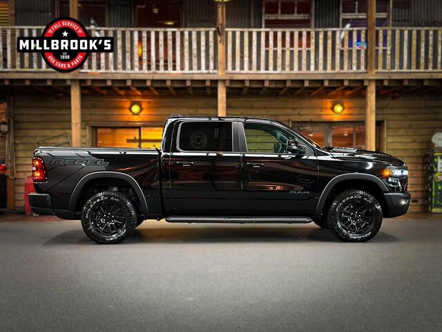 Dodge 1500 Ram Rebel Night Hurricane 2025 BPM VRIJ, Laadbakcover, Panoramadak, 14.4 inch display, Passen