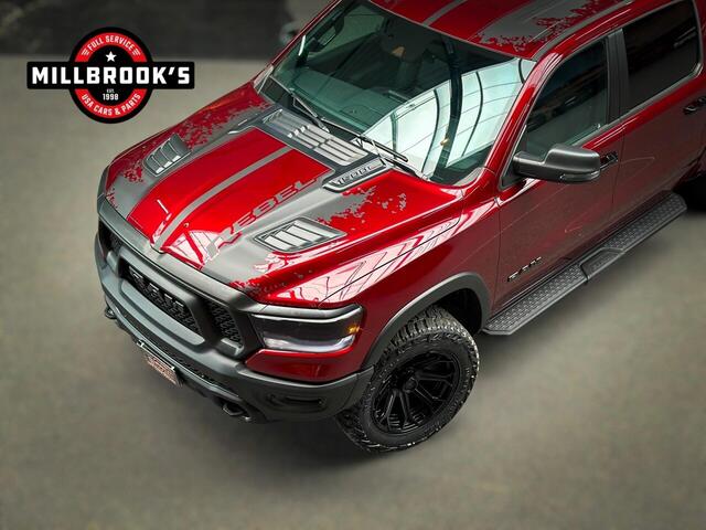 Dodge 1500 Ram REBEL TRAIL Edition V8 4x4 Night BPM VRIJ, 22" velgen, Bakflip, digitaal display,