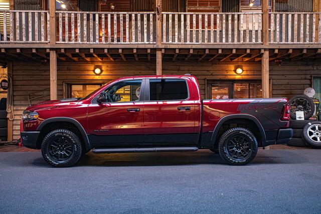 Dodge 1500 Ram Rebel Night bilstein, H/K, Pasanger Display, Adaptieve cruise, Milltek